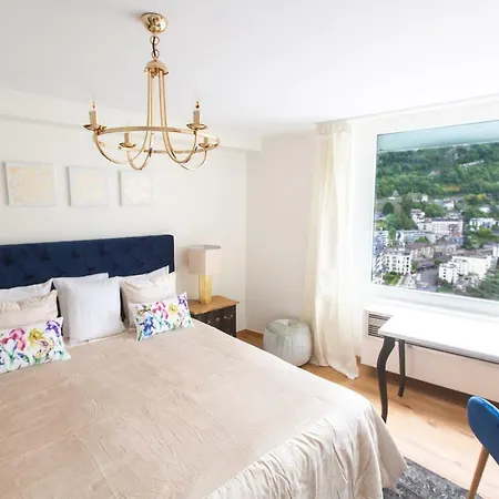 Apartment & Leman View